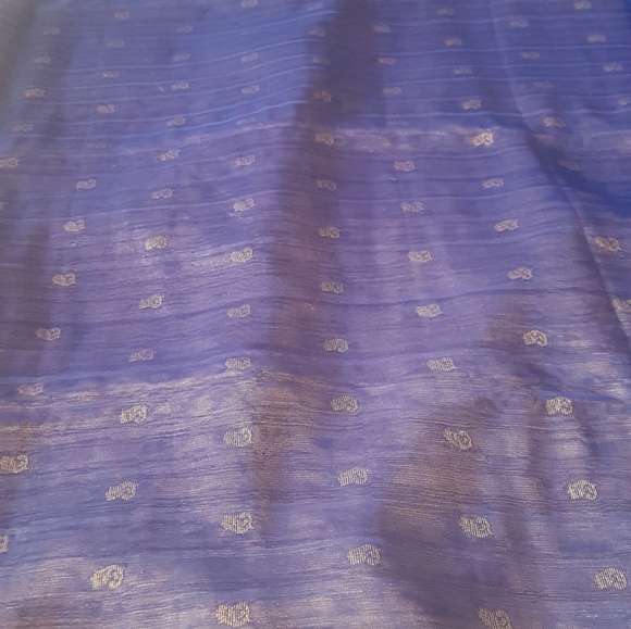 COPY - Blue and gold saree - Picture 2 of 3